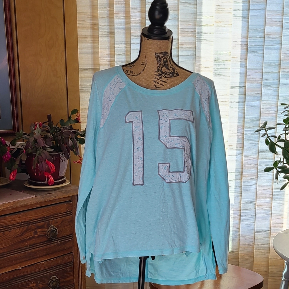 LIVI active sporty pullover long sleeve